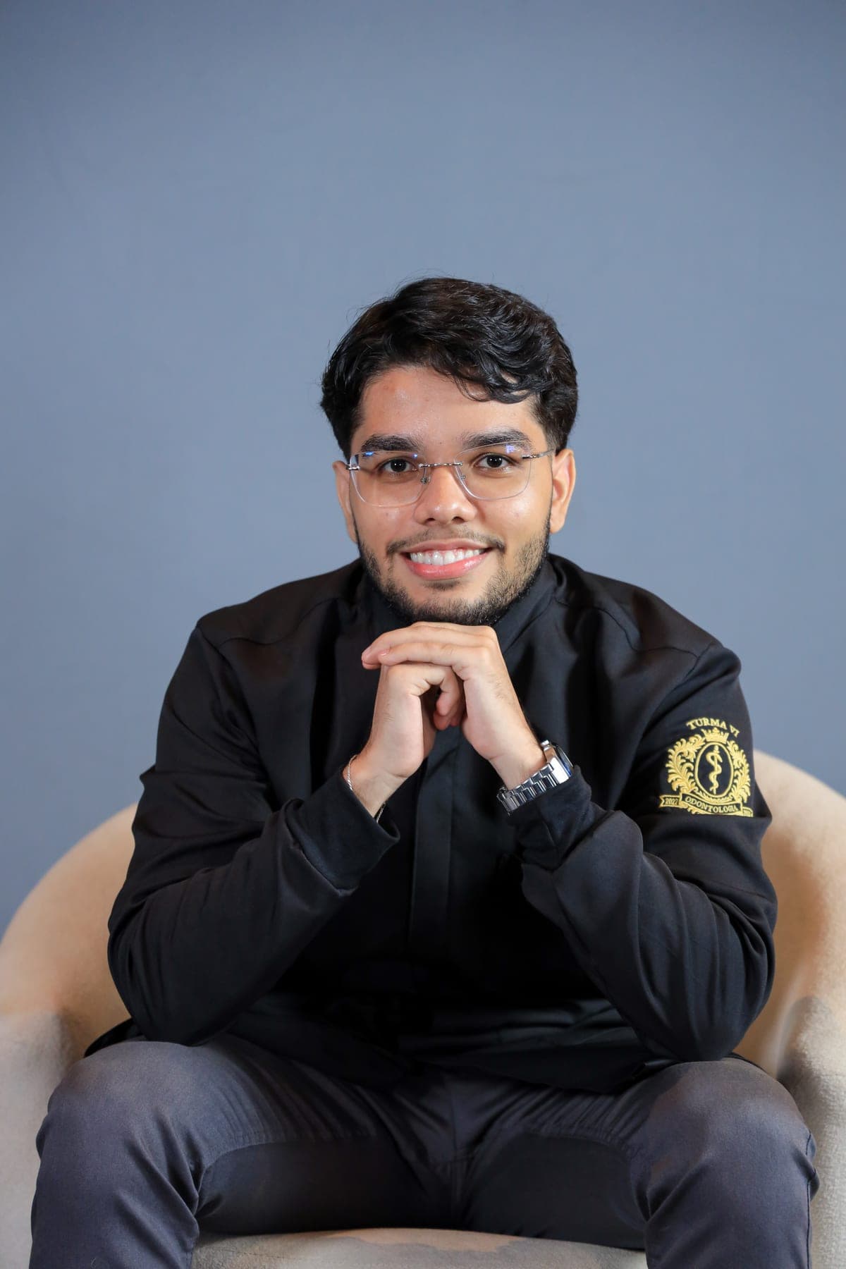 Dr. Samuel Souza, cirurgião-dentista, sorrindo